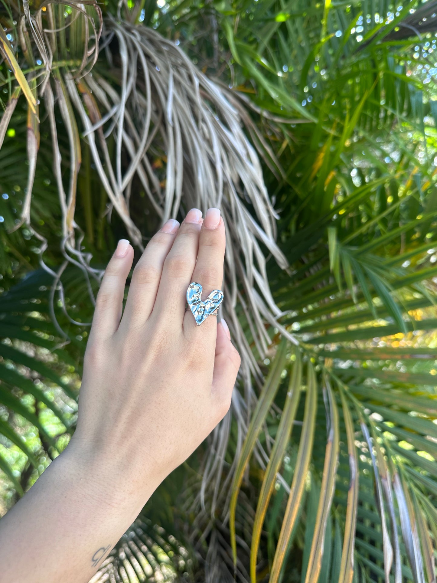 LOVE Ring
