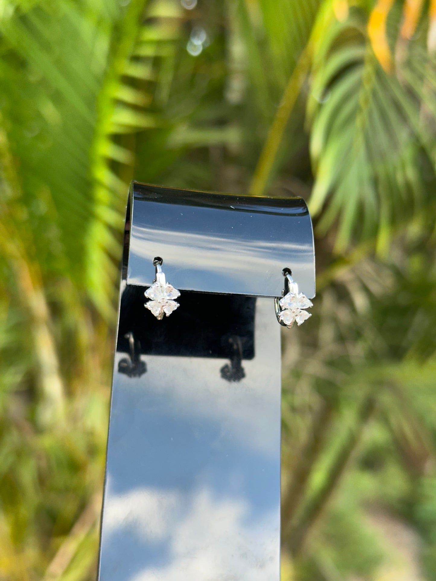 Elysia Earrings