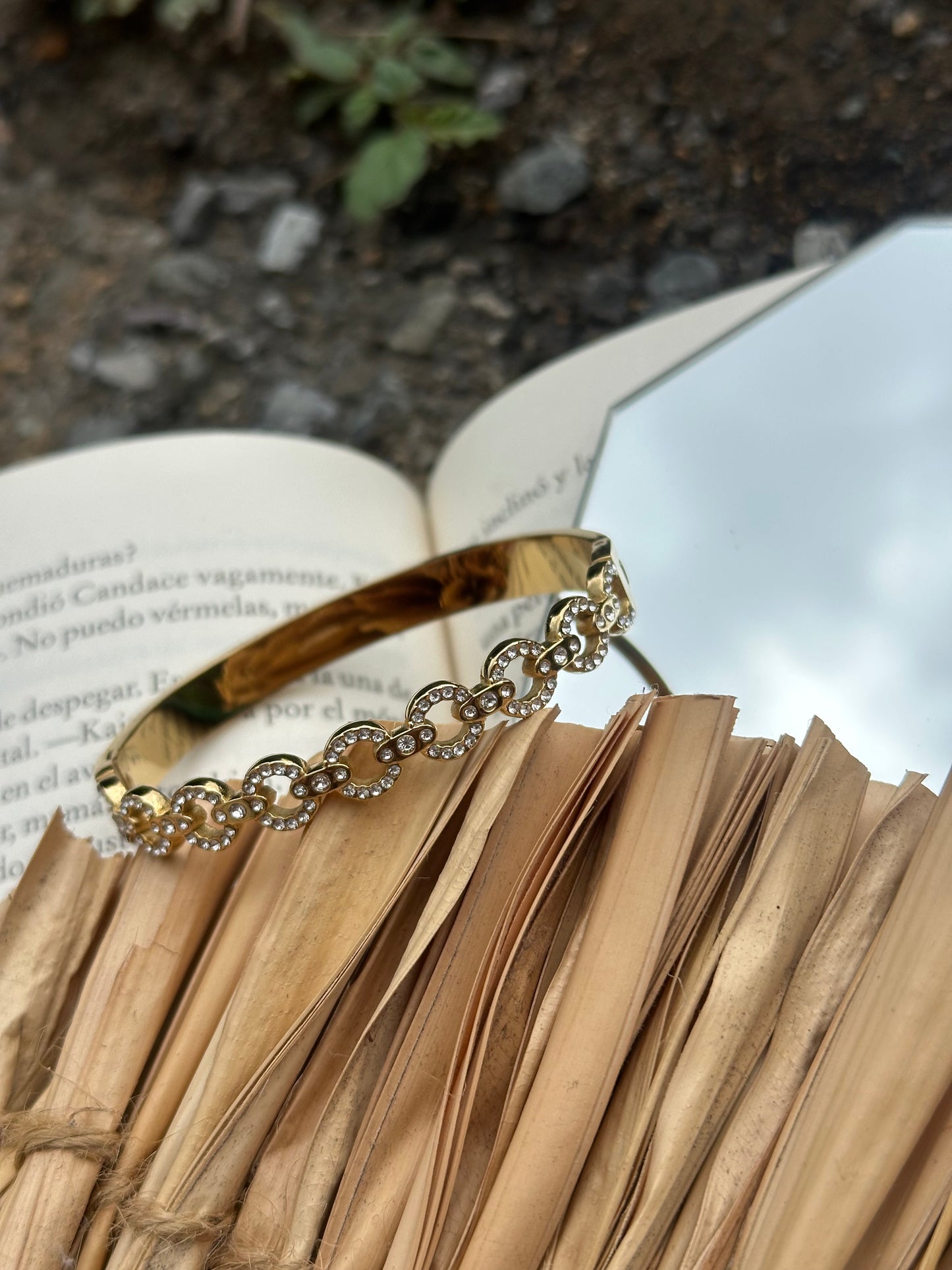 Minie Bangle
