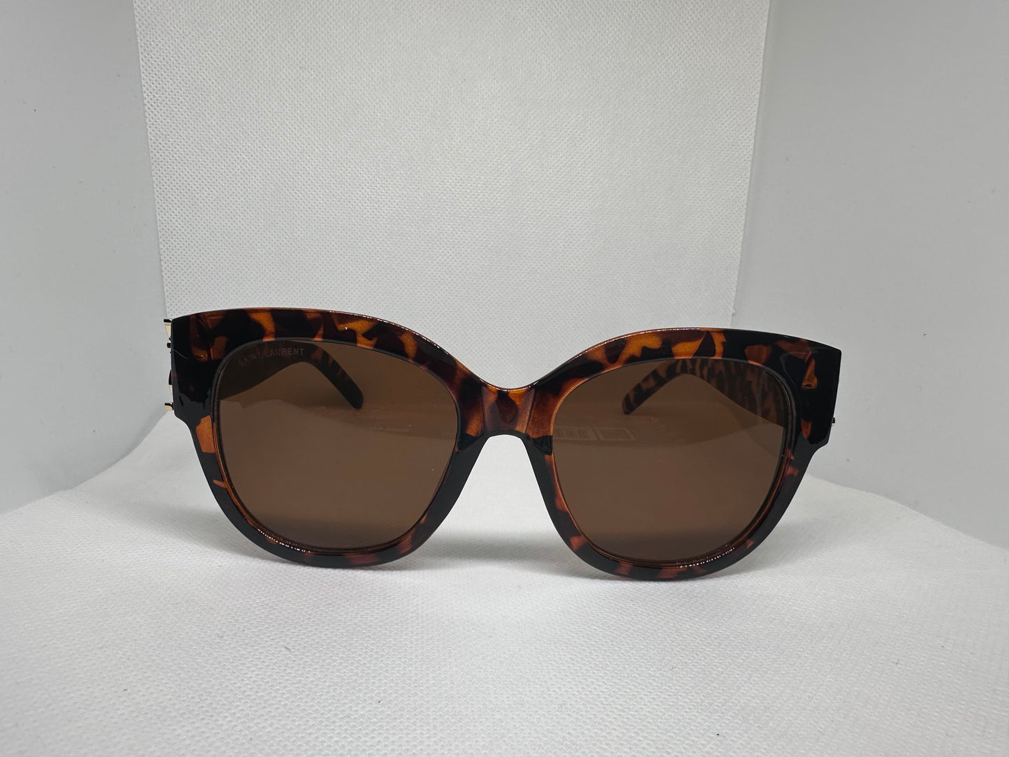 Saint Glasses
