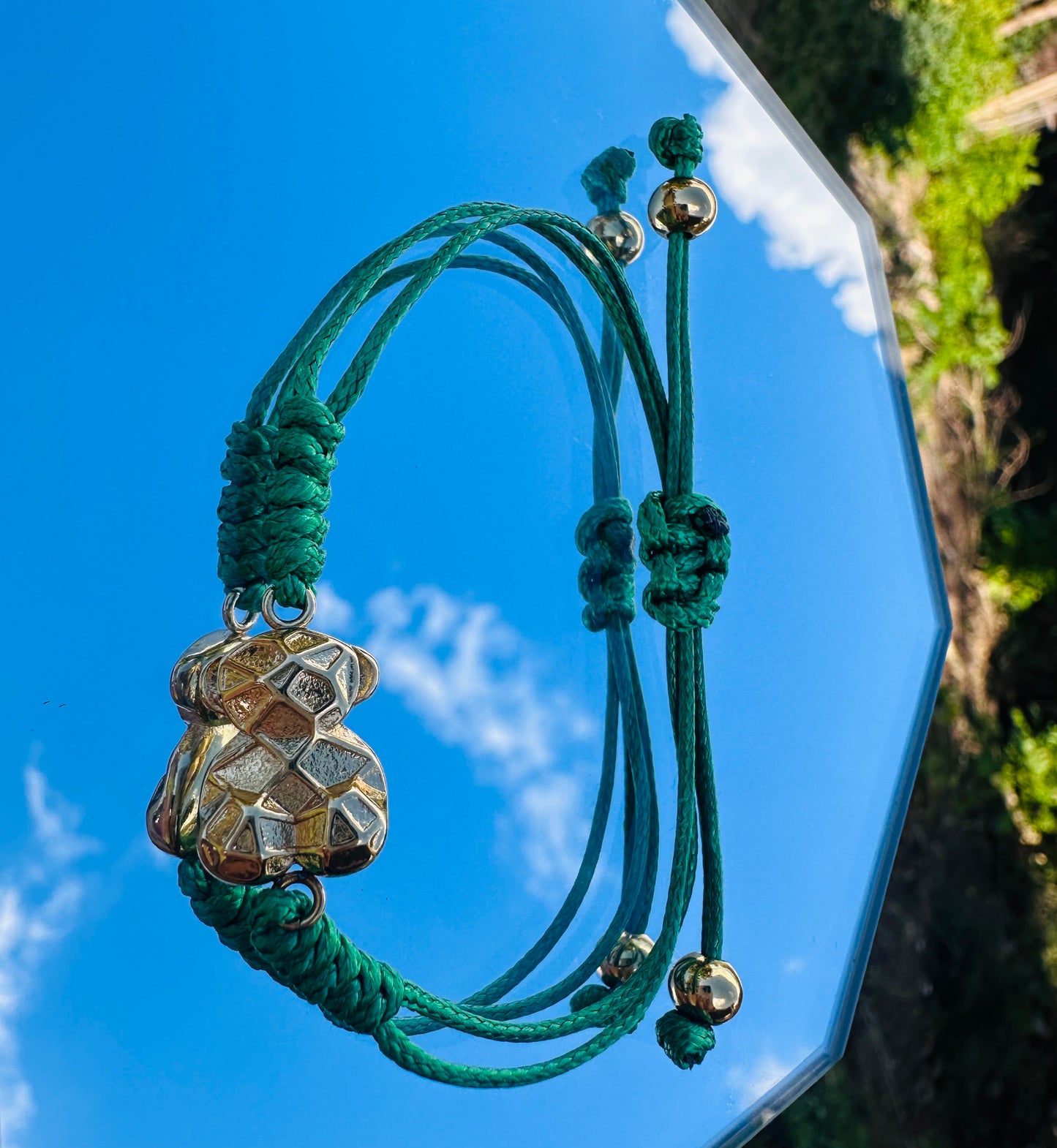 Hilo Green