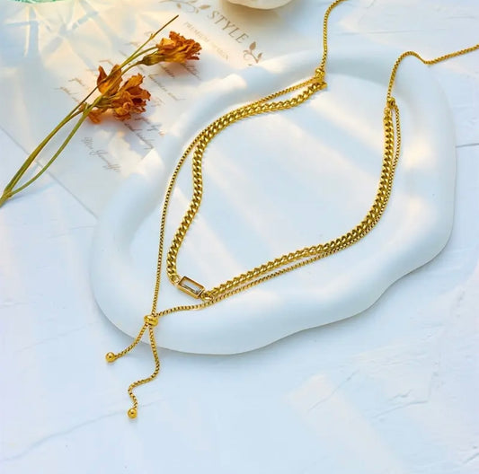 Amira Necklace