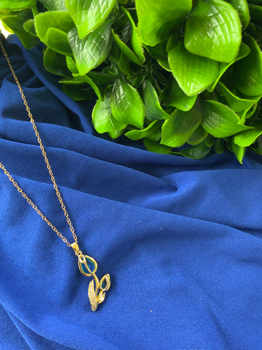 Perfect Tulip Necklace
