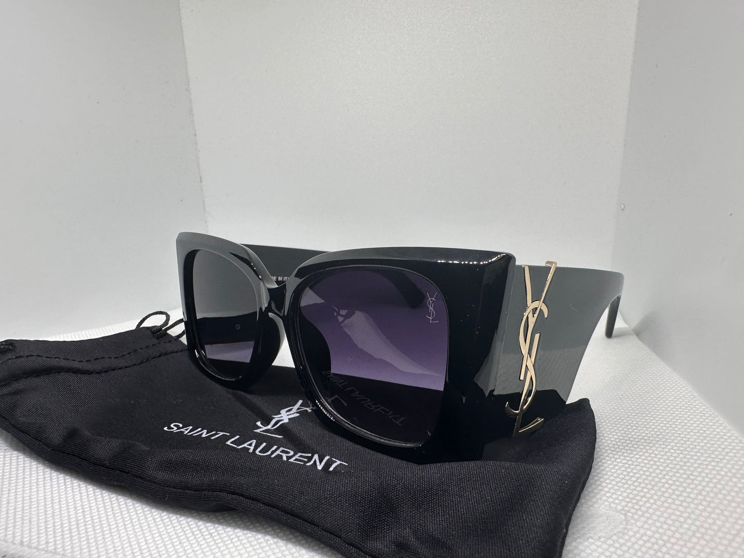 Celebrity Glasses