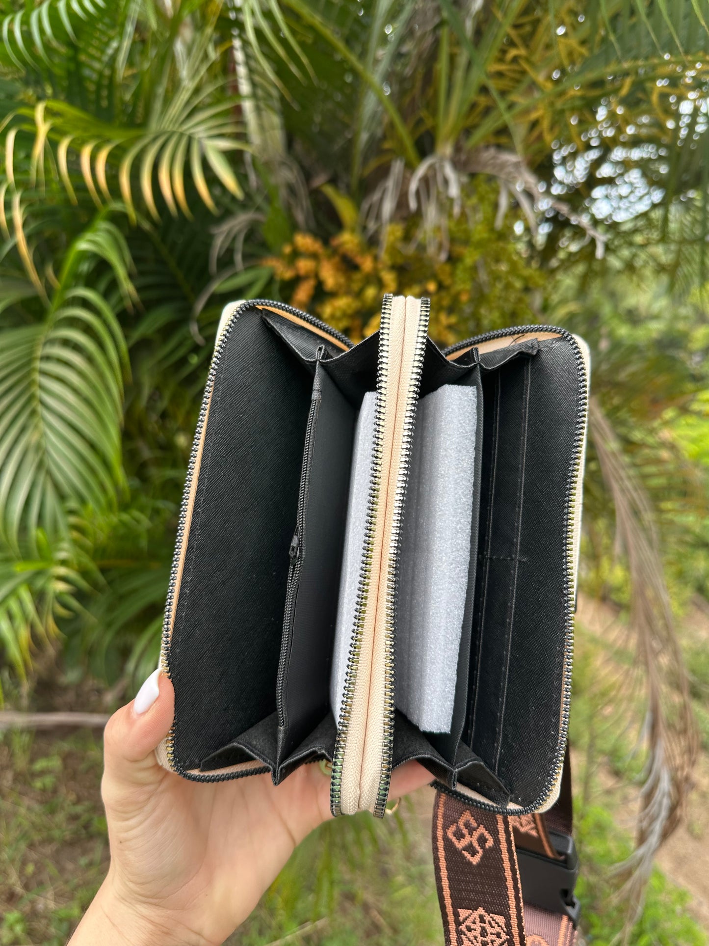Wallet belt