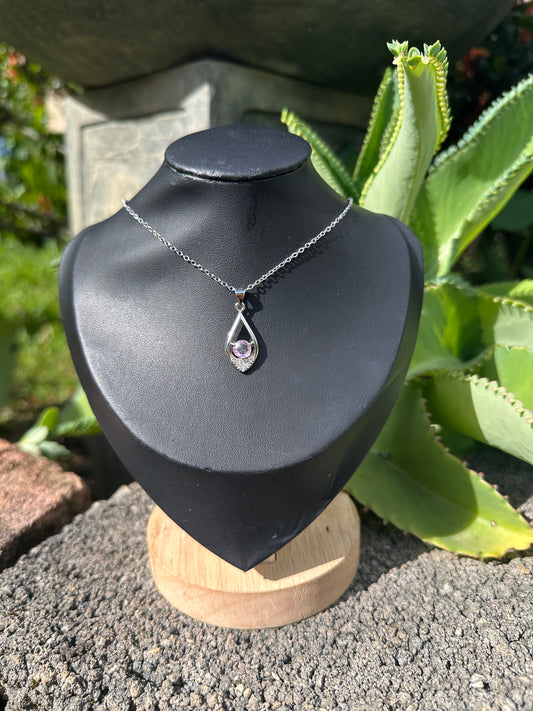Drop Necklace