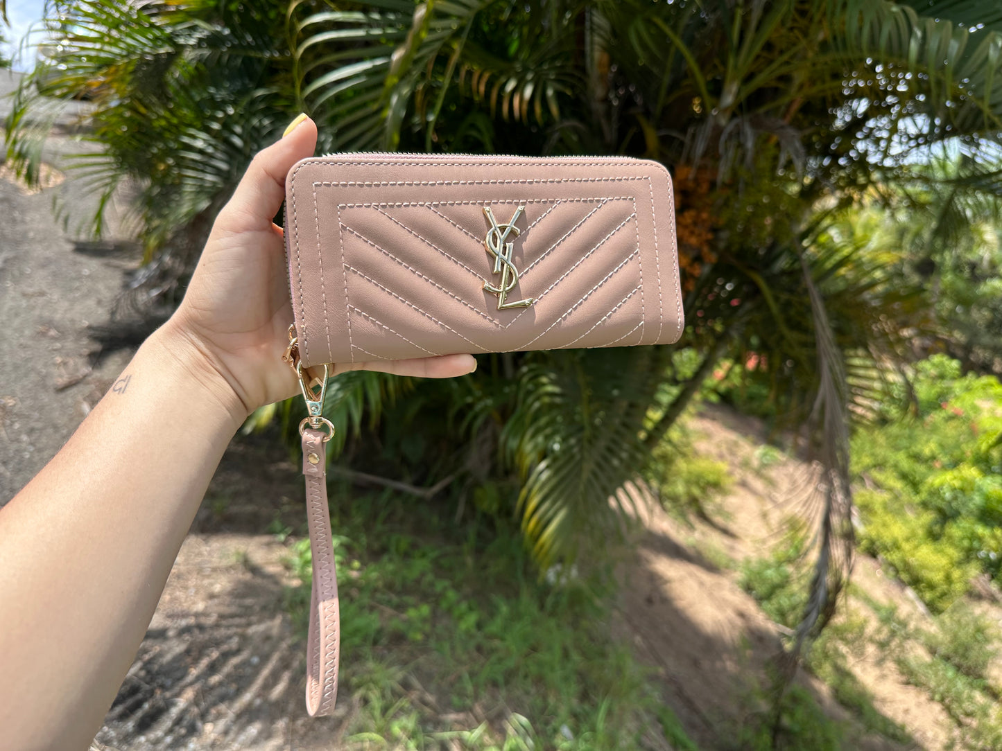 Saint Wallet